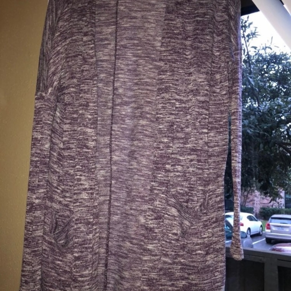 Cardigans - Picture 4 of 4